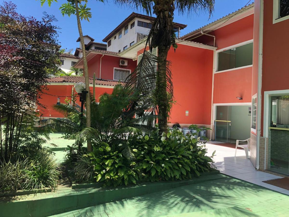 Suites Ubatuba Praia Da Lagoinha エクステリア 写真