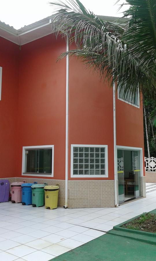 Suites Ubatuba Praia Da Lagoinha エクステリア 写真